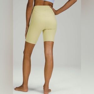 Lululemon Ribbed Contour HR Short 8”